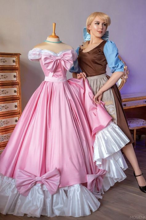 Disney Inspired Dresses, Cinderella Cosplay, Pretty Pink Gowns Disney Princess Gowns, Princess Dress Fairytale, Princess Clothes, Disney Princess Cosplay, Cinderella Princess, Silver Cocktail Dress, Disney Dress, Fantasia Disney, Cinderella Story