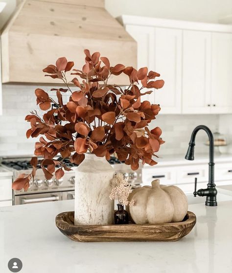 Fall Vase, Fall Eucalyptus, Vase Ideas, Eucalyptus Stems, Modern Fall Decor, Hallowen Ideas, Neutral Fall Decor, Fall Kitchen Decor, Cozy Fall Decor