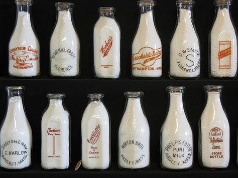 Three County Fair, Northampton, Mass. Milk Label Design, Milk Products Packaging Design, Vintage Milk Carton, Vintage Milk Packaging, Old Milk Bottles, Logo Design Graphics, Milk Man, Milk Brands, Vintage Milk Bottles