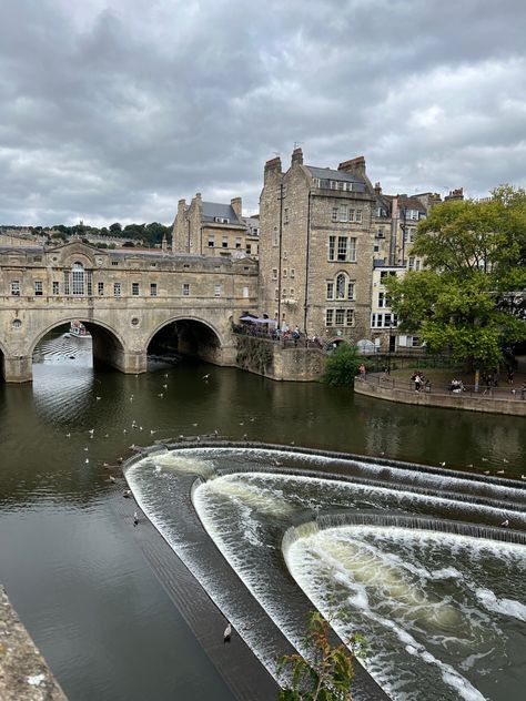 #bath #somerset #uk #aesthetic #darkacademia Doncaster Aesthetic, Bath Uk Aesthetic, Bath England Aesthetic, Bath Uni, Uk Aesthetic, Bath Aesthetic, England Aesthetic, Uk Trip, Bath Somerset