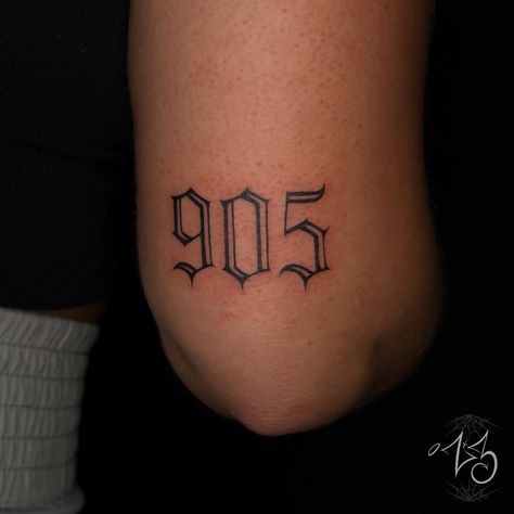 905 💫 old English above the elbow Studio Owner/Artist - Zoe Litz @zx3bih Located @zx3artistry in Cocoa Beach, Florida Tattoo made with supplies by @dead_raven_tattoo_supply @painfulpleasures @allegoryink @recoveryaftercare #zx3ink #zx3artistry #zx3 #cocoabeachtattoo #floridatattooartist #femaletattooartist #oldenglishtattoo #armtattoo #oldenglish Above The Elbow Tattoo, The Elbow Tattoo, Old English Tattoo, Florida Tattoo, Florida Tattoos, Elbow Tattoo, Cocoa Beach Florida, Elbow Tattoos, Raven Tattoo