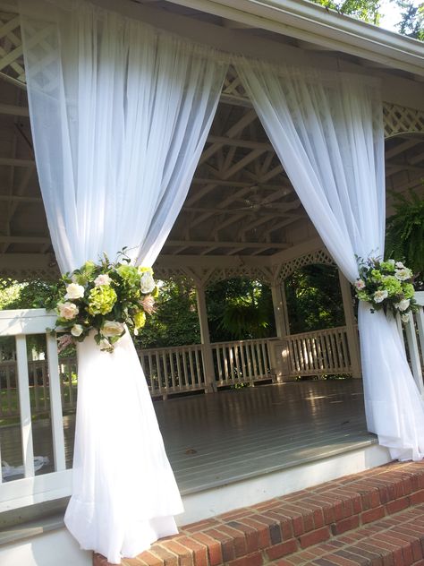 Wedding Gazebo Ideas, Cheap Wedding Decoration Ideas, Rustic Wedding Arch, Gazebo Wedding Decorations, Gazebo Decor, Rustic Arch, Wedding Arch Rental, Rustic Wedding Alter, Wedding Gazebo