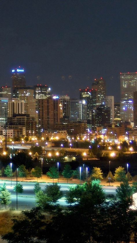 Download free HD wallpaper from above link! #Geography #DenverColoradoWallpaper #DenverCoWallpaper #DenverColoradoDesktopWallpaper #DenverColoradoIphoneWallpaper #DenverColoradoHdWallpaper #DenverBroncosColoradoWallpaper Colorado Wallpaper, Denver Winter, Winter Night, All Paper, Free Hd Wallpapers, Denver Colorado, Ultra Hd, Seattle Skyline, Geography