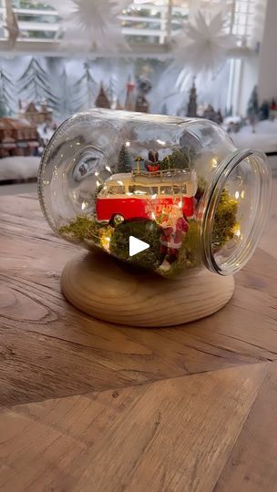 18 reactions · 18 shares | Combineer oud met nieuwe items Maak je decoratie voor je huis en tuin betaalbaar en het is erg leuk voor je creativiteit. Ik kocht de lijm, lampjes, sneeuw en kerstboompjes bij @actionnederland het mos, kerstbus en kerstmannetje bij @tuinland Ik creëer en deel met plezier, do you join us? ツ . . . #creatieveideeeën #kerstdecoratie #kerstinspiratie #christmashome #christmasdiy #christmasideas #christmashomedecor #creatief #creatiefbezigzijn #creatiefzijn #creatiefbezigzijnisleuk #craftideas #crafttime #craft #knutselen #knutselidee #knutselenisleuk #diycrafts #diyideas #diyhome #diycraft #diytutorial #mydiymydecor #diyidea #zelfgemaakt #homemadecrafts #homecrafts #homecraft #homecrafting #doityourself | Creatieve DIY ideeën van Anoeska | earlychristmasvibes202 Do You, Christmas Home, Christmas Ideas, Join Us, Christmas, Home Decor, Home Décor