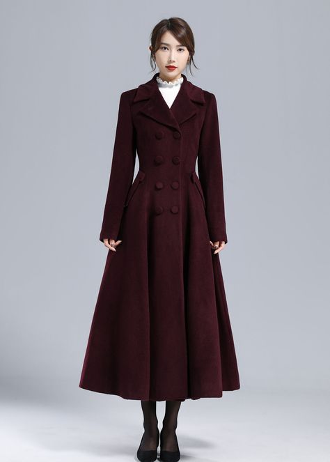 Long Womens Coat Winter, Dark Academia Coat, Burgundy Coat Outfit, Wool Trench Coat Women, Burgundy Coat, Soviet Fashion, Long Winter Coats Women, Mode Mantel, Princess Coat