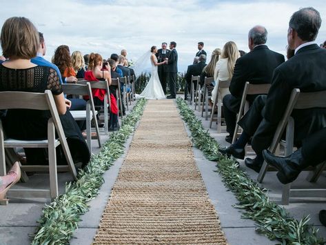 Wedding Aisle Runner Ideas, Aisle Runner Ideas, Diy Wedding Aisle Runner, Beach Wedding Aisle, Wedding Aisle Runners, Wedding Isle Runner, Outdoor Wedding Ceremony Aisle, Burlap Aisle Runner, Wedding Walkway