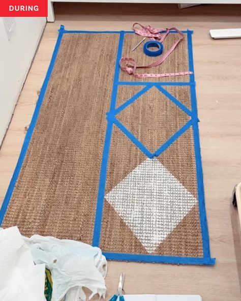 Painting An Area Rug, Hand Painted Rugs, Diy Painted Jute Rug, Painting A Jute Rug, Painted Jute Rug, Painting Jute Rug Diy, Jute Diy Ideas, Paint Jute Rug, Jute Rug Diy