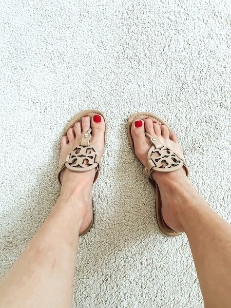 tory burch miller look alike sandals Tori Burch Sandals Outfit, Tori Burch Sandals, Mommy In Heels, Red Dress Shoes, Purple Toes, Skin Diet, Soft Sandals, Tory Burch Miller Sandals, Mommy Workout