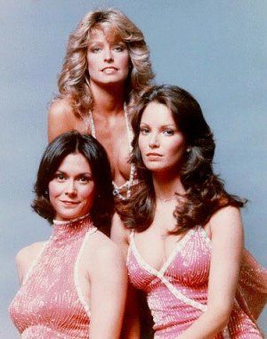 DESDE LA FRONTERA: 'Los Ángeles de Charlie' vuelven a la televisión. Charlie's Angels 70s, 1976 Fashion, 1970s Hairstyles, 70s Hair, Kate Jackson, Cheryl Ladd, Charlie’s Angels, Minka Kelly, Charlie's Angels