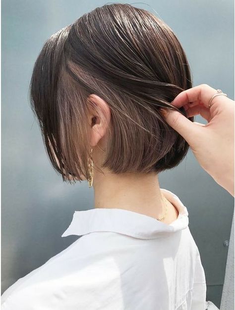 Two Color Hair, Hidden Hair Color, Short Grunge Hair, Hair Color Underneath, Peekaboo Hair, Hair Color Streaks, Hair Streaks, Asian Short Hair, Hair Color Purple