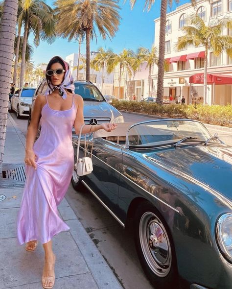 Fridays on Rodeo Drive 😍✨ #OnlyOnRodeo⁠ ⁠ 📸: @the_real_nikol Rodeo Drive, Aesthetic, Outfit, Beverly Hills, Photoshoot, Shopping, Picture Ideas, Wallpaper, Los Angeles, Beverly Hills Photoshoot Ideas, Beverly Hills Aesthetic Outfit, Beverly Hills Outfit Ideas, Hills Outfit Ideas, Beverly Hills Photoshoot, Rodeo Drive Photoshoot, Rodeo Drive Outfit, Rodeo Drive Aesthetic, Los Angeles Outfits Spring