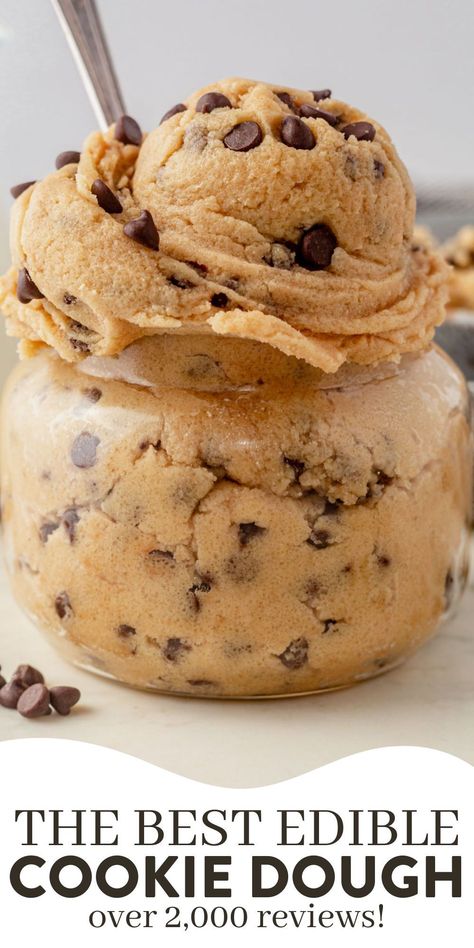 Edible cookie dough is easy, sweet, and delicious! It’s like eating the real cookie dough, minus the raw eggs so you can eat it by the spoon full or dip it with your favorite snacks. This edible cookie dough recipe is so easy to make because it only has a few ingredients and it takes minutes to come together. Pantry Staple Dessert, Simple Cookie Dough Recipe, Chocolate Chip Cookie Dough Recipe, Easy Cookie Dough, Eggless Cookie, Edible Cookie Dough Recipe, Cookie Dough Dip, Cookie Dough Recipe, Raw Cookie Dough