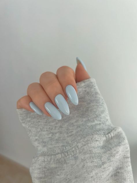 Light Blue And Gray Nails, Cloud Blue Nails, Winter Nails Ice Blue, Garba Nails, Light Blue Almond Acrylic Nails, Icy Blue Nails Winter, Nails For Dance, Baby Blue Nails With Glitter, Ice Blue Nails Winter