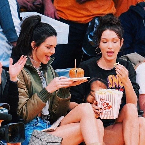 just me everyday😝#bellahadid #kendalljenner Kendall Jenner And Bella Hadid, Model Diet, Celebrity Sightings, Catalog Online, Diet Motivation, Dallas Mavericks, Kendall And Kylie, Bella Hadid, Kendall Jenner