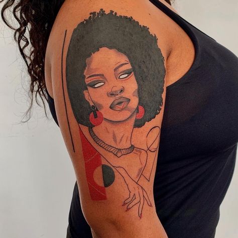 Tatuagem em pele negra: Nessa entrevista você irá conhecer a história e propósito da artista Jaqueline Flores, artista de Cachoerinha, no Rio Grande do Sul. O post Conheça o projeto voltado para tatuagens em pele negra da Jaqueline Flores apareceu primeiro em Blog Tattoo2me. Afro Americana Tattoo, Afro Tattoo, Tattoos Inspos, Dark Skin Tattoo, Americana Tattoo, Magic Runes, African Tattoo, Animal Tattoo Ideas, Traditional Style Tattoo