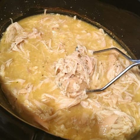 Slow Cooker Chicken And Gravy, Crockpot Chicken And Gravy, Chicken And Gravy, Potatoes Recipes, Mashed Potatoes Recipe, Slow Cooked Meals, Chicken Gravy, Crockpot Dishes, Crock Pot Slow Cooker