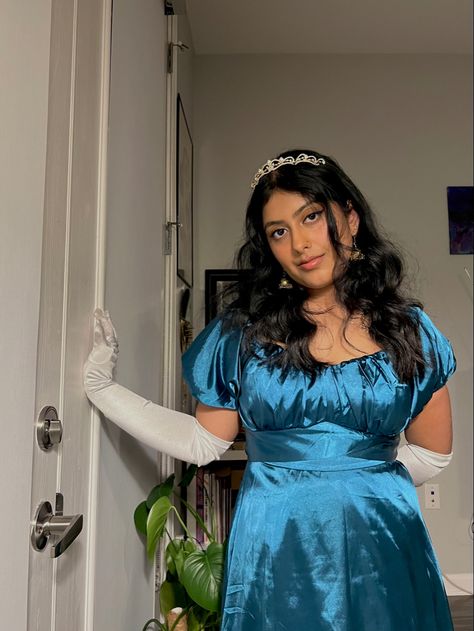 #halloween #costume #katesharma #bridgerton Kate Sharma Costumes, Bridgeton Halloween Costume, Bridgerton Halloween Costume Ideas, Bridgeton Costumes, Bridgerton Costumes Halloween, Bridgerton Halloween Costume, Bridgerton Halloween, Red Head Halloween Costumes, Bridgerton Costumes