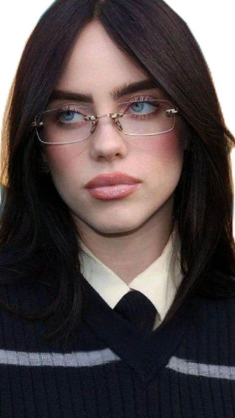 im going to be posting Billie elish more and more Billie Eilish Reference Photos, Billie Eilish No Makeup, Billie Portrait, Billie Eilish Reference, Billie Eilish Face, Rimless Glasses Women, Miss Girl, Billie Jean, Me As A Girlfriend