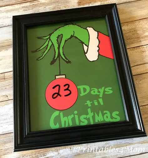 Grinch Printables Free Signs, Diy Grinch Christmas Decorations Ideas, Grinch Gift Ideas, Grinch Crafts For Kids, The Grinch Christmas Decorations Diy, Diy Grinch Christmas Decorations, Diy Grinch Decorations, Christmas Office Decor, Grinch Diy