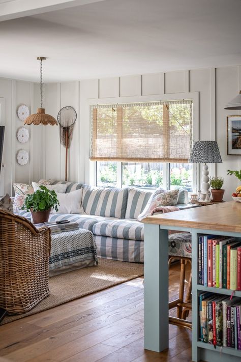 Interiors - Cottonwood and Co House In The Hamptons Aesthetic, Eclectic Coastal Cottage, Coastal Cottage Small, Cottage Home Vibes, Summer Cottage Living Room, Vintage Coastal Home Decor, Cape Cod Coastal Interior Design, Nantucket Kitchen Ideas, Decorating Half Walls