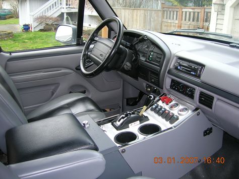 Center console with winters shifter. I would like it to go up on the dash more. Prerunner Interior, Obs Ford Interior, Center Console Truck, F150 Interior, Bronco Interior, Obs Ford, Bronco Truck, Obs Truck, Ford Interior