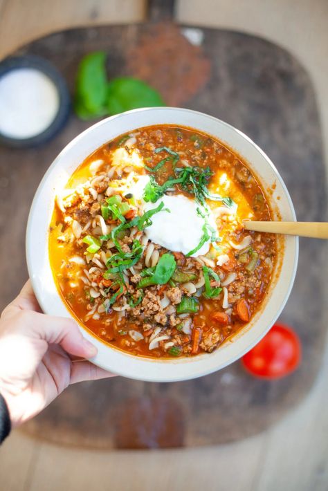 Italian Pasta Soup - Lillie Eats and Tells Lillie Eats And Tells, Macro Recipes, Soup Chili, Cooking With White Wine, Macro Friendly Recipes, Kale Soup, True Food, Pasta Salad Italian, Pasta Soup