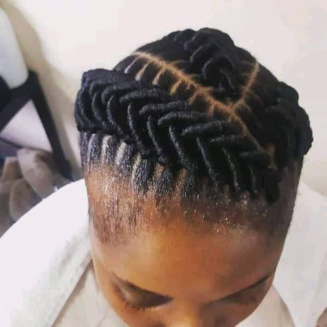 Hairstyles With Brazilian Wool, Thread Hairstyles, Braided Updo Natural Hair, Wool Hairstyles, Brazilian Wool Hairstyles, Braids Hairstyles Ideas, African Threading, Brazilian Wool, Micro Braids Hairstyles