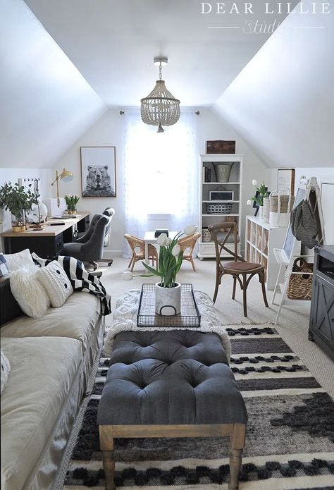 Bonus Room Decorating, Bonus Room Design, Attic Renovation Ideas, Upstairs Loft, Attic Design, Attic Bedrooms, Interior Minimalista, Attic Renovation, Attic Spaces