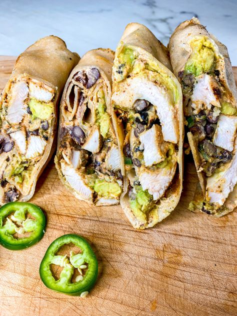 Chicken, Black Bean and Avocado Siete Burritos Low Spoon Meals, Siete Tortillas Recipes, Siete Recipes, Clean Eating Food List, Chicken Black Bean, Sundried Tomato Chicken, Red Curry Sauce, Hey Cutie, Marinating Chicken Breast