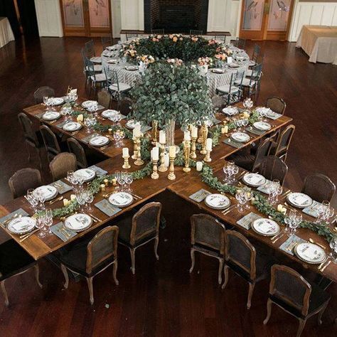 Wedding Table Layouts Floor Plans, Wedding Reception Seating Arrangement, Reception Table Layout, Small Wedding Reception, Wedding Reception Tables Layout, Wedding Table Layouts, Seating Arrangement Wedding, Wedding Reception Layout, Reception Layout