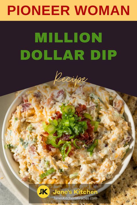 Creamy dip with crackers and bacon Pioneer Woman Recipes Million Dollar Dip, Pioneer Woman Dips, Appetizer Hot Dips, Million Dollar Dip Pioneer Woman, Million Dollar Cheese Dip, Pioneer Woman Dip Recipes, Pioneer Woman Appetizers Holiday, Hot Dip Recipes For Parties, Great Dips