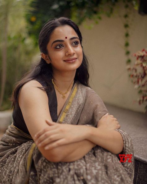 Actress Namitha Pramod New Glam Stills     #Actress #NamithaPramod Namitha Pramod Saree, Namitha Pramod, Beauty Face Women, First Video, Beautiful Ladies, Simple Beauty, Beautiful Smile Women, Indian Beauty Saree, Beautiful Smile