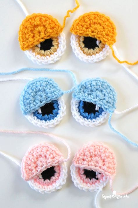 Sleepy Crochet Cartoon Eyes - Repeat Crafter Me Amigurumi Crochet Eyes Pattern, Crochet Eyeballs Free Pattern, Amigurumi Doll Eyes, Crochet Doll Eyes Free Pattern, Crochet Cartoon Eyes, Crochet Eyes Pattern, Crochet Eye Patch Free Pattern, Crochet Sleepy Eyes, Crochet Eyes For Stuffed Animals