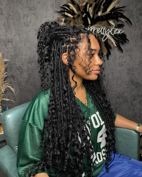 Tranças Faux Locs, Faux Locs Hairstyles, Braids Hairstyles Pictures, Quick Braided Hairstyles, Cute Box Braids Hairstyles, Water Fall, Protective Hairstyles Braids, Pretty Braided Hairstyles, Human Braiding Hair