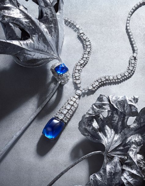 CARTIER | HIGH JEWELRY on Behance Saphire Jewelry, Cartier High Jewelry, Blue Sapphire Jewelry, The Bling Ring, Jewellery Design Sketches, Jewelry Ads, Fashion Advertising, Jewelry Photography, Photography Fashion