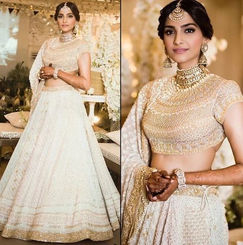 Lehenga Designs For Wedding, Golden Bridal Lehenga, Sonam Kapoor Wedding, Bollywood Theme, Bridal Lehenga Designs, Indian Outfits Lehenga, Princess Prom Dresses, Bollywood Wedding, Indian Bridal Outfits