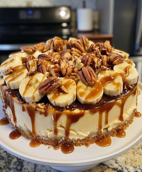 Banana Caramel Nut Cheesecake Recipe Homemade Pickled Beets Recipe, Nut Cheesecake, Animal Style Fries, Pickled Beets Recipe, Beets Recipe, Banana Caramel, Banana Cheesecake, Caramel Drizzle, Pecan Cake