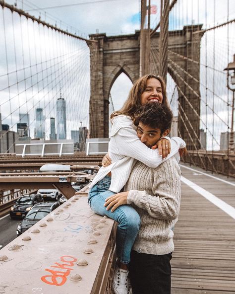 @katerinandyinon brooklyn bridge couple vibes Photos Amoureux, Nyc Pics, New York City Pictures, New York Pictures, Shotting Photo, Photographie Inspo, New York Photos, Couples Vibe, Foto Casual