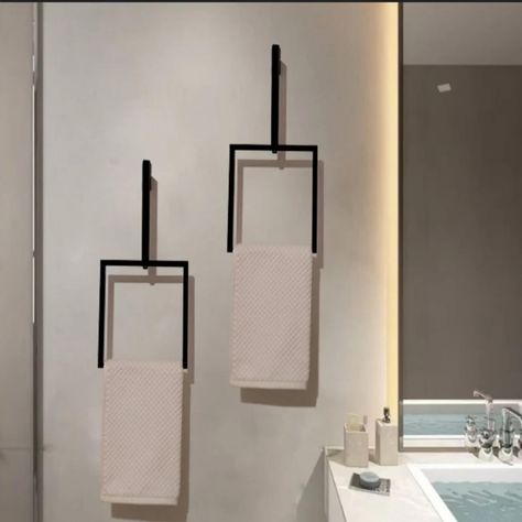 PRICES MAY VARY. ELEGANT MODERN AESTHETIC: With its sleek, minimalist design, this metal towel holder adds a touch of modern elegance to any bathroom or kitchen. The clean lines and contemporary square shape make it a stylish addition to various decor styles, from modern to traditional, enhancing the overall aesthetic of your space. SPACE-SAVING VERTICAL DESIGN: This vertical towel rack is expertly crafted to fit seamlessly into small bathrooms and kitchens, making the most of your available spa Vertical Towel Rack, Toallero Ideas, Bath Towel Racks, Bathroom Black, Hand Towel Holder, Towel Holder Bathroom, Towel Racks, Black Towels, Towel Storage