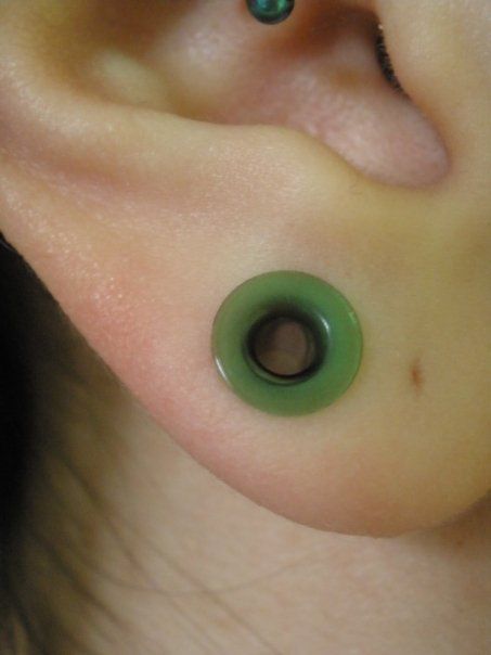 Gauged second hole so you can still wear regular earrings and have your ears gauged. I'm thinking about just gauging the second hole on my right ear Second Ear Piercing Stretched, 2 Guage Earring, Small Ear Gauges Aesthetic, Gauges With Earrings, 2g Gauges Ears, Stretched Second Hole, 10 Gauge Ears, 4 Gauge Ears, 4g Stretched Ears