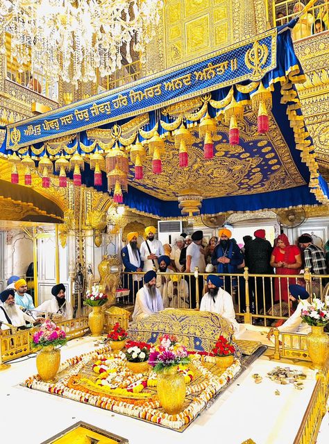 Golden Temple Inside, Hospital Admit, Nanak Jayanti, Guru Nanak Ji, Darbar Sahib, Harmandir Sahib, Guru Nanak Jayanti, Hospital Admit Hand Pics, Nanak Dev Ji