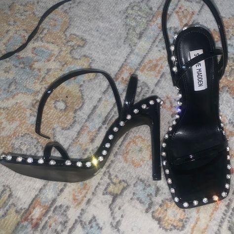 Never Worn New Steve Madden Heels, Comfortable And In Perfect Condition Steve Madden Black Heels, Heels Comfortable, Prom Heels, Steve Madden Heels, Studded Heels, All Things Cute, Business Outfits, Steve Madden Shoes, Shoes Black