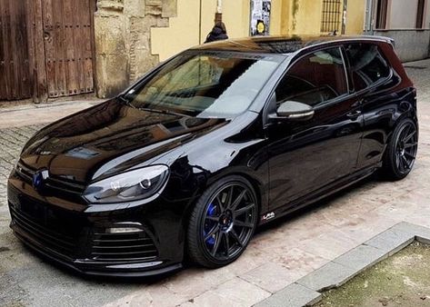 Golf 6 Tuning, Vw Golf R Mk7, Foto Cars, Golf 7 Gti, Mk7 Gti, Mk6 Gti, Datsun Car, Polo Gti, Volkswagen Scirocco