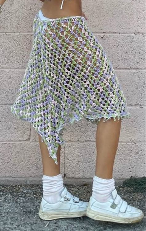 Crochet Mesh Skirt, Crochet Wrap Skirt, Crochet Midi Skirt, Free Patterns For Crochet, Pottery Diy, Crochet Store, Baby Romper Pattern, Clothing Pattern Design, Crochet Skirt Pattern