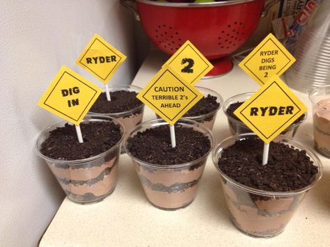 Construction Party! Dirt cake cups and road sign toppers! Dirt Cake Ideas, Dirt Cake Cups, 3rd Birthday Party For Boy, Construction Birthday Invitations, Dirt Cups, Construction Theme Birthday Party, Cake Cups, Construction Cake, Construction Theme Party