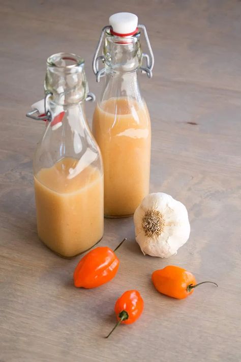 Habanero Recipes, Hot Sauce Recipe, Chili Pepper Recipes, Homemade Hot Sauce, Habanero Hot Sauce, Hot Sauce Recipes, Pickling Spice, Marinade Sauce, Habanero Peppers