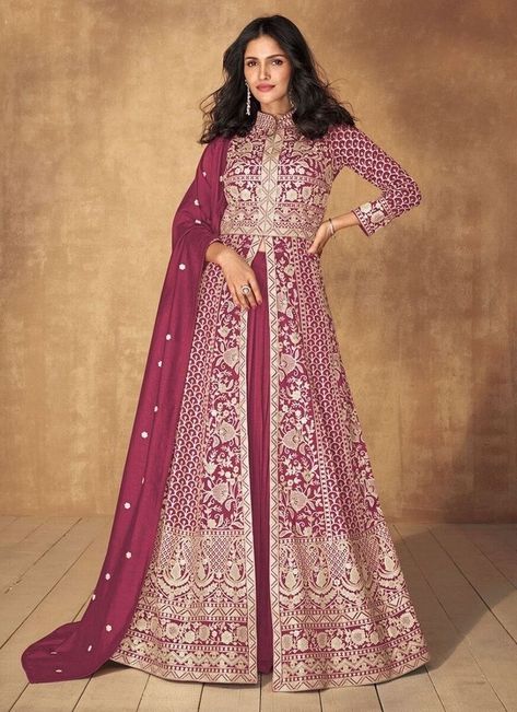 Get ready to slay at any party with these stunning Women's Party Wear Kurta Palazzo & Dupatta sets! Made with Vichitra Silk, these Palazzo Suits come in a beautiful maroon color and are stitched up to size L, XL, XXL (max 44 inches). Perfect for weddings, special occasions, or even casual outings. Made with love in India by Skyview Fashion. #partywear #palazzosuits #womenfashion #indianethnicwear #weddingstyle 💃🏽👑 #eBay #eBayStore #eBaySeller #Women #KurtasKurti #SkyviewFashion #PalazzoSuit ... Lehenga Kameez, Indo Western Lehenga, Wedding Salwar Kameez, Lehenga Choli Designs, Anarkali Lehenga, Silk Anarkali, Lehenga Suit, Ethnic Gown, Lehenga Style