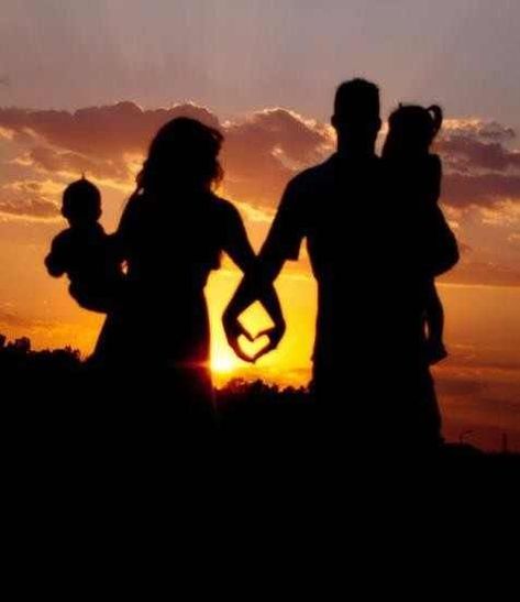 Creative Family Pictures, Silhouette Fotografie, Fun Family Pictures, Silhouette Pictures, Sibling Poses, Family Picture Poses, Silhouette Photography, Siluete Umane, Family Shoot