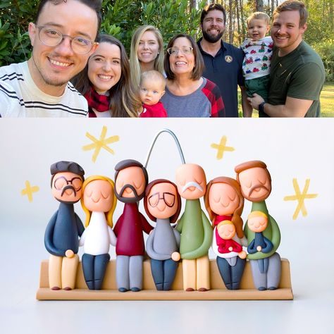 Little extended family! I'm taking Father's Day portrait orders until May 26, 2021! You can order custom clay portraits as the perfect gift this year. Each miniature portrait is handmade with Sculpey polymer clay by Laura, clay artist and owner of Little Clay Land! - Order your own at littleclayland.com/shop Clay Family Sculpture, Polymer Clay Human Figures, Clay Family Portraits, Mini Clay People, Polymer Clay Person, Polymer Clay Family Ornaments, Polymer Clay Portrait, Polymer Clay People Tutorial, Polymer Clay Gifts Diy