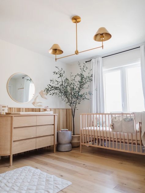 Leoni Colette's Nursery Reveal Nursery Layout, Wood Nursery, Baby Room Neutral, Nursery Room Design, Baby Room Inspiration, Nursery Modern, Nursery Room Boy, Nursery Room Inspiration, Baby Room Design